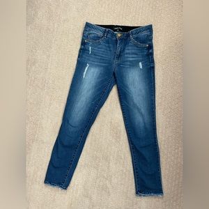 Mac and Me jeans. style M186F9NL